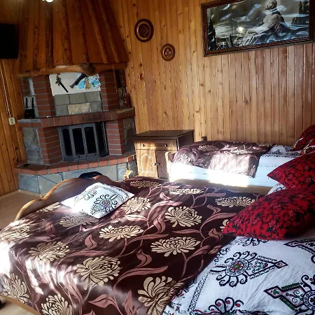 U Huraja Gron Exterior photo